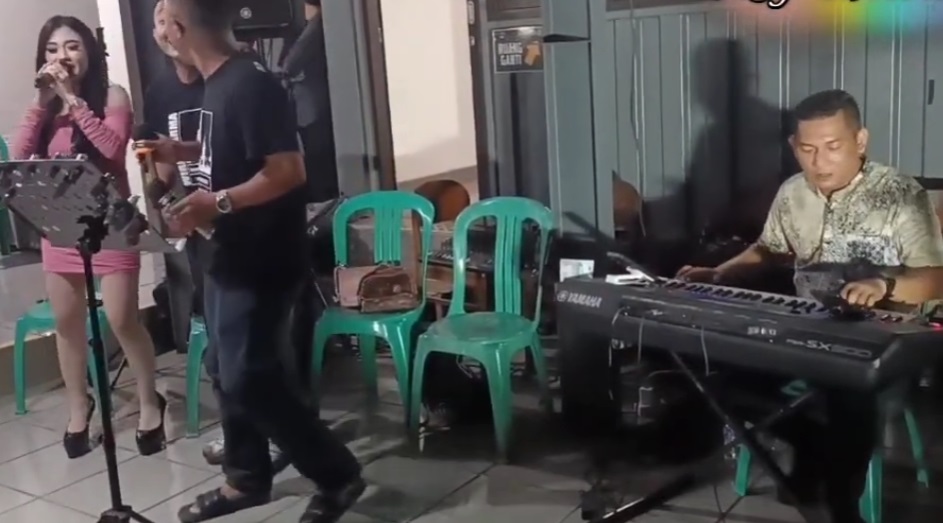 Sewa Organ Tunggal Depok Penyanyi Sexy