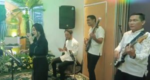 Band Akustik Lagu Religi Buka Puasa Bersama