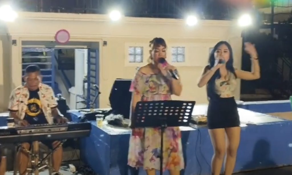 Sewa Organ Tunggal Mandarin Hot Remix Acara Warga