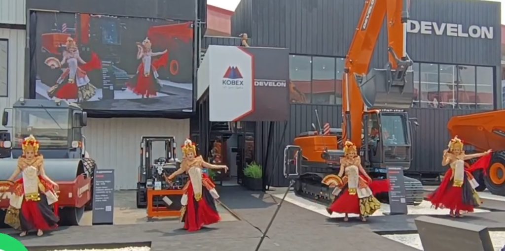 Sewa Dancer Kontemporer Korea Flag Dance Profesional